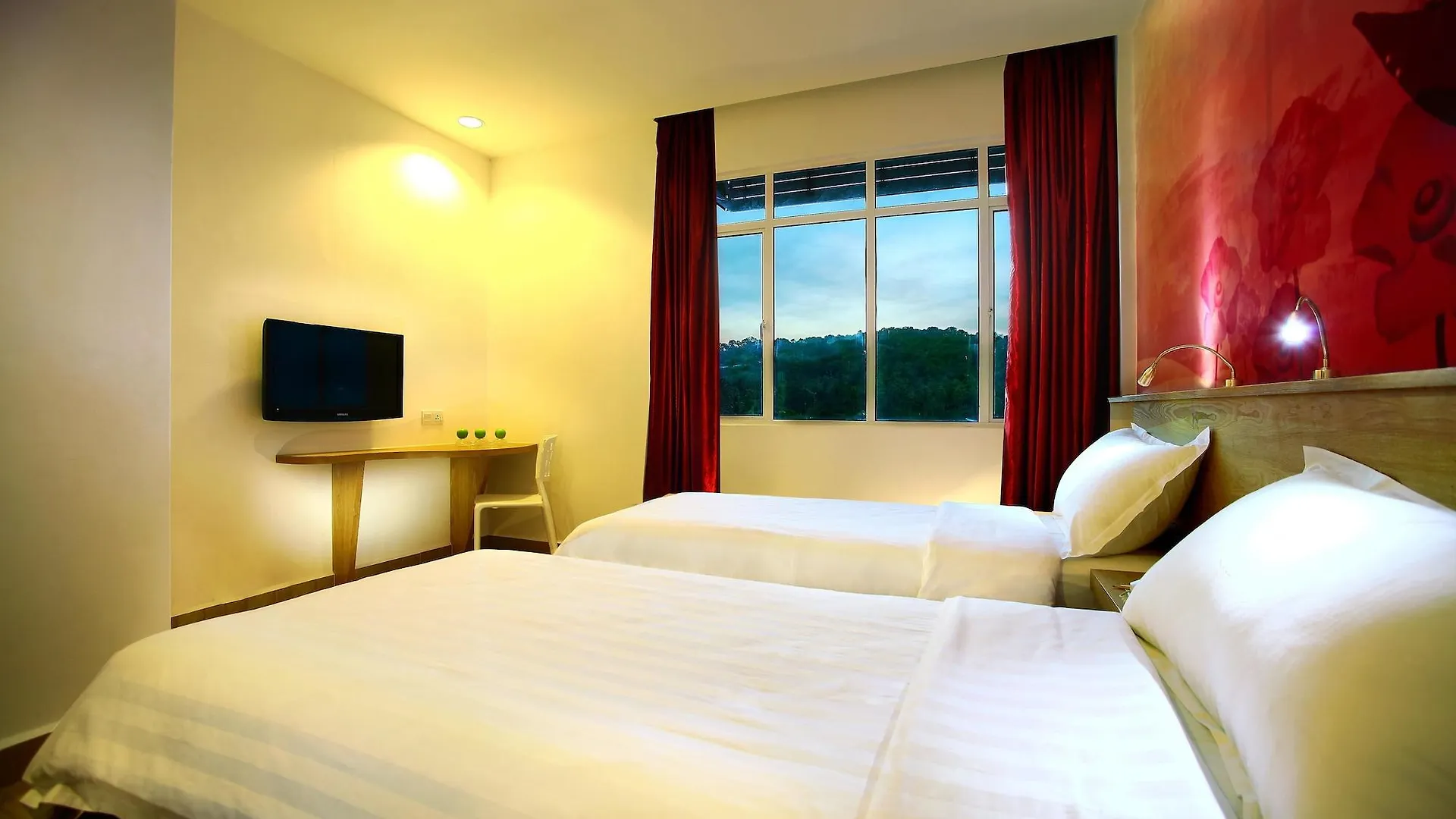 Favehotel Cenang Beach Langkawi 3*,